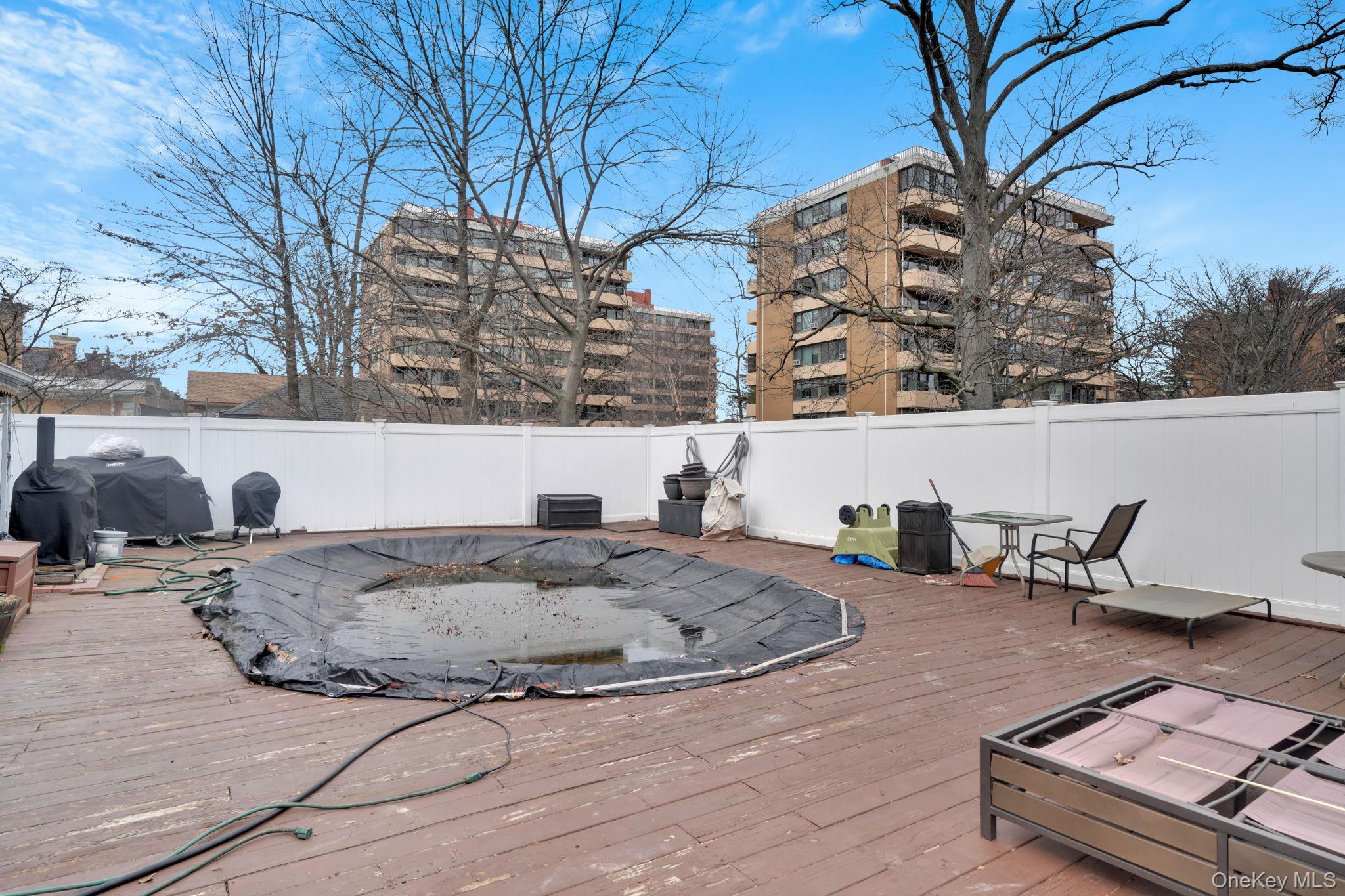 Single Family 12th  Queens, NY 11357, MLS-972384-18