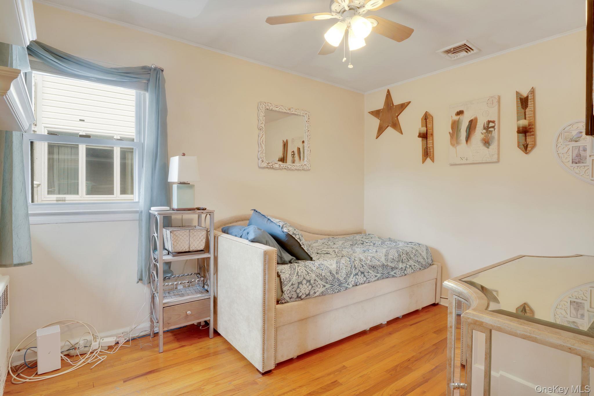 Single Family 12th  Queens, NY 11357, MLS-972384-6