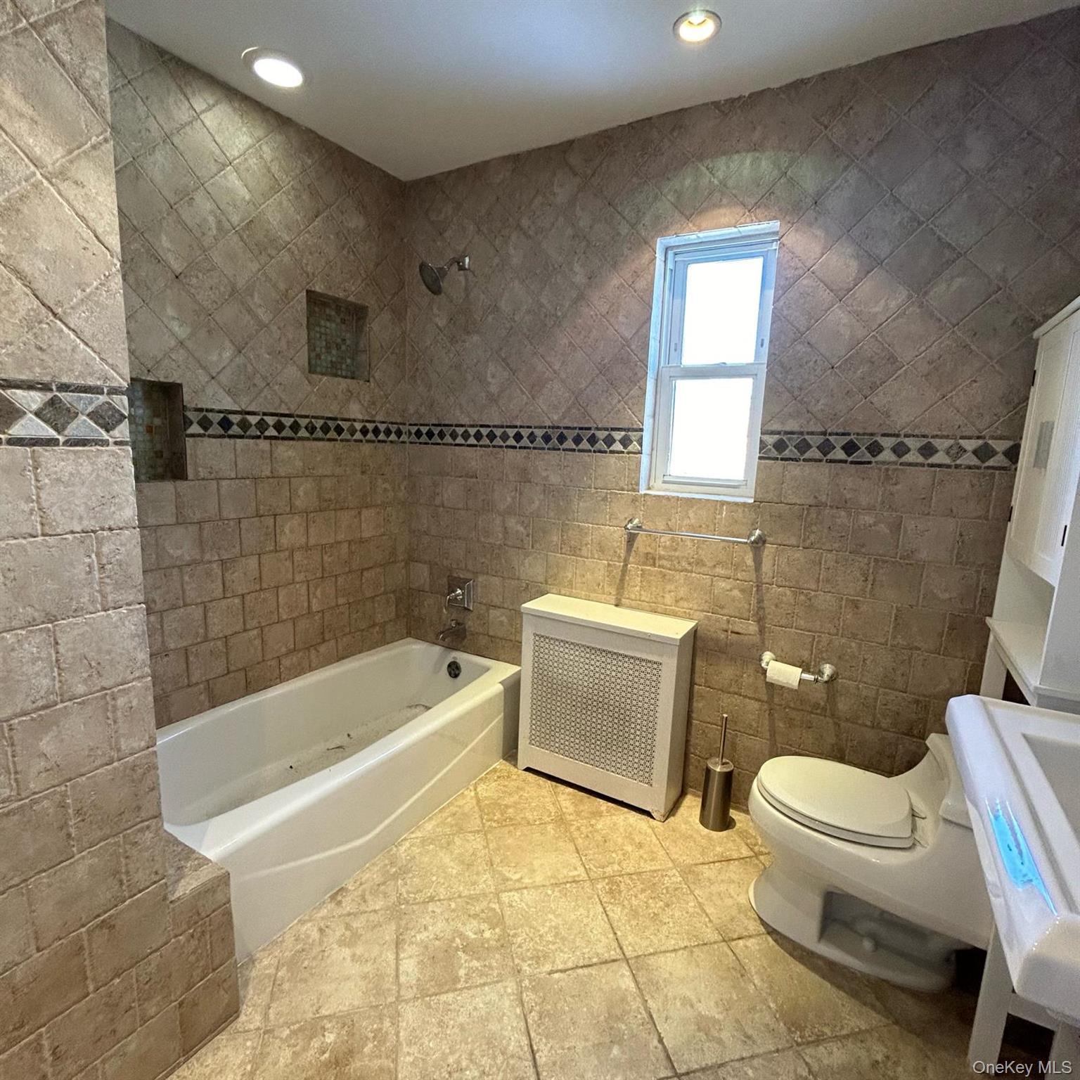 Single Family 182nd  Queens, NY 11366, MLS-972407-10