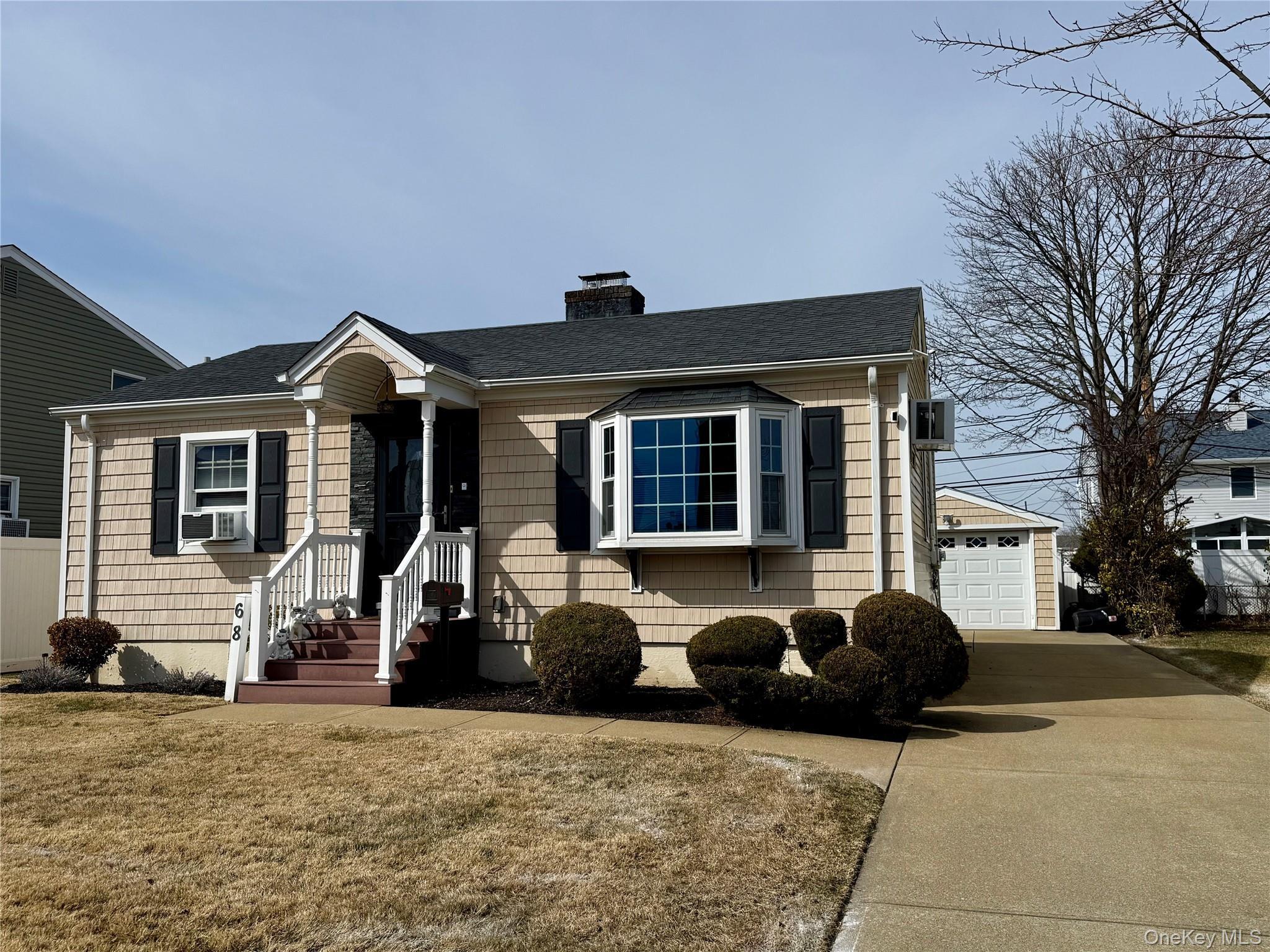 Single Family Robert  Nassau County, NY 11520, MLS-972409-12