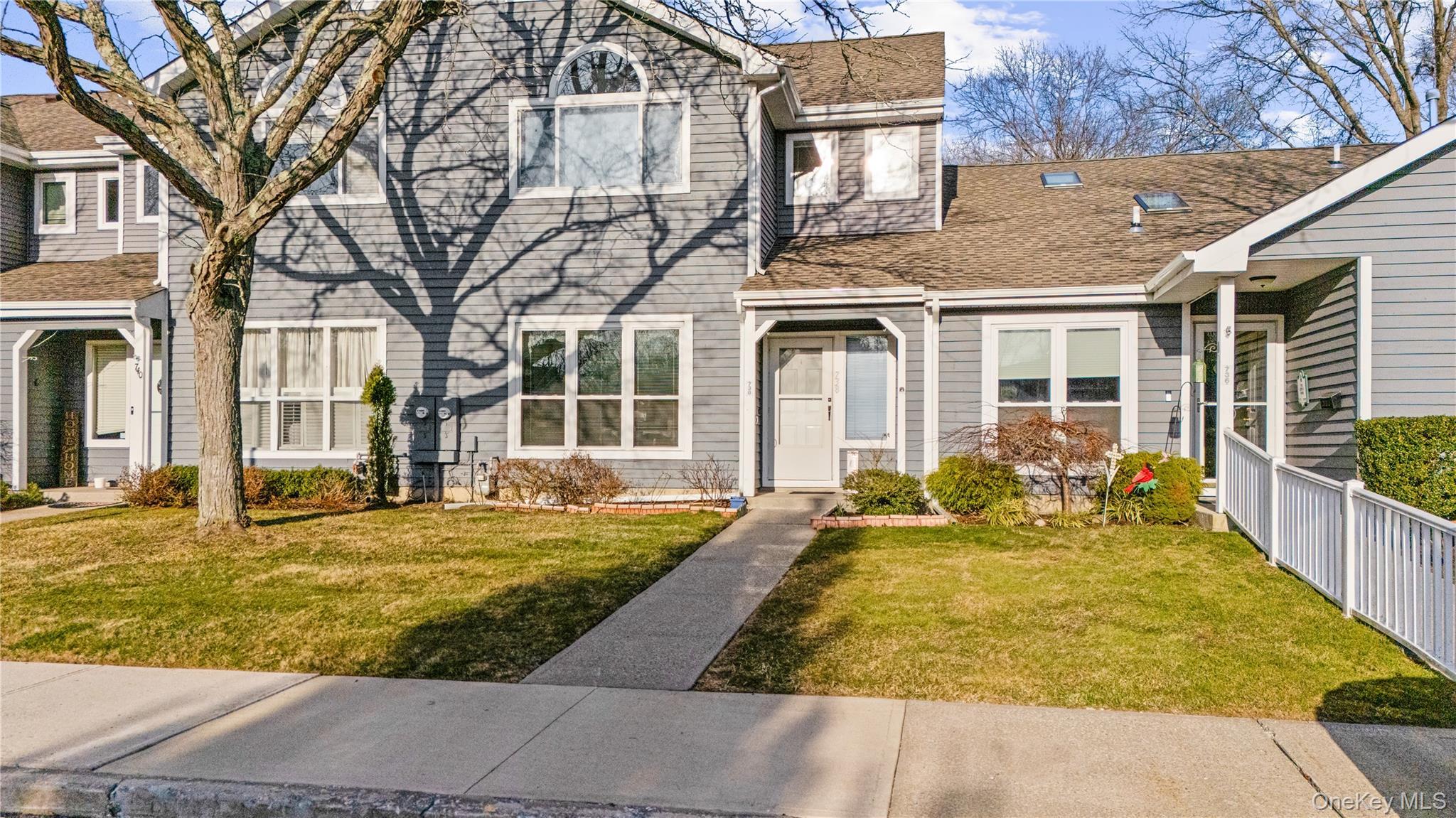 Single Family Birchwood Park  Suffolk County, NY 11953, MLS-972454-3