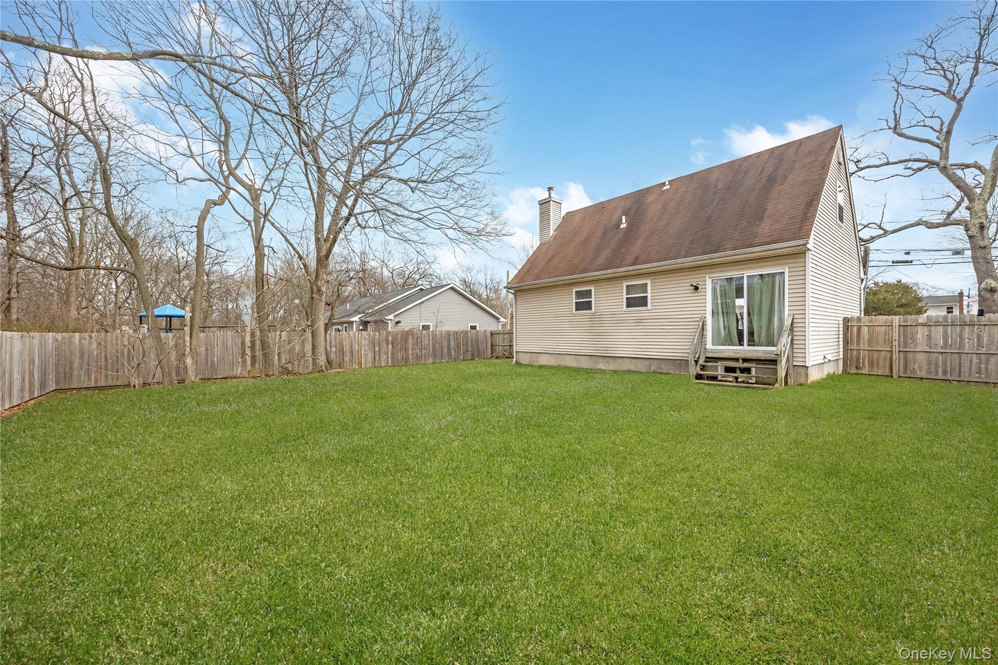 Single Family Holbrook  Suffolk County, NY 11706, MLS-972464-7