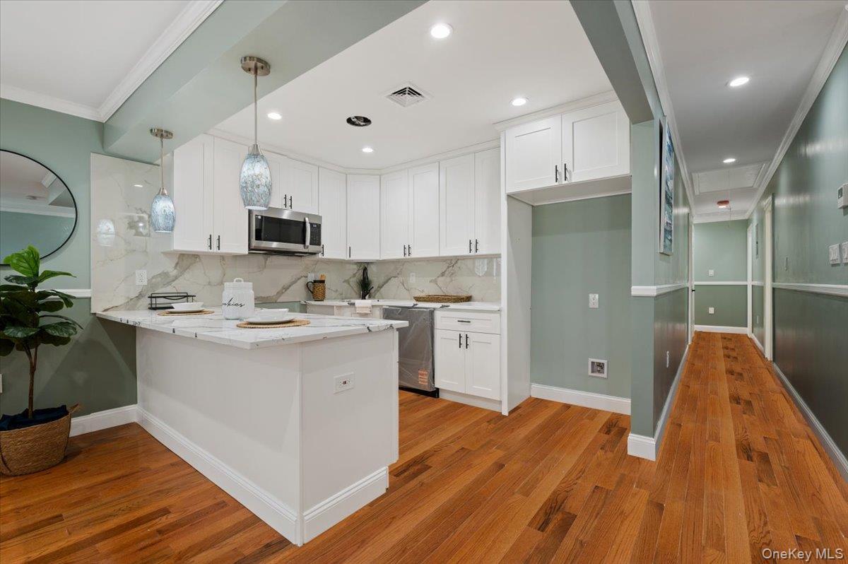 Single Family 230th  Queens, NY 11413, MLS-972468-15