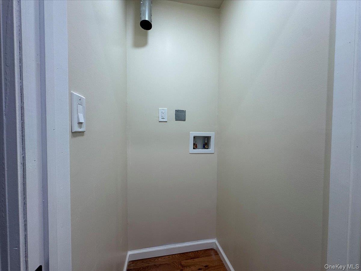 Single Family 230th  Queens, NY 11413, MLS-972468-22