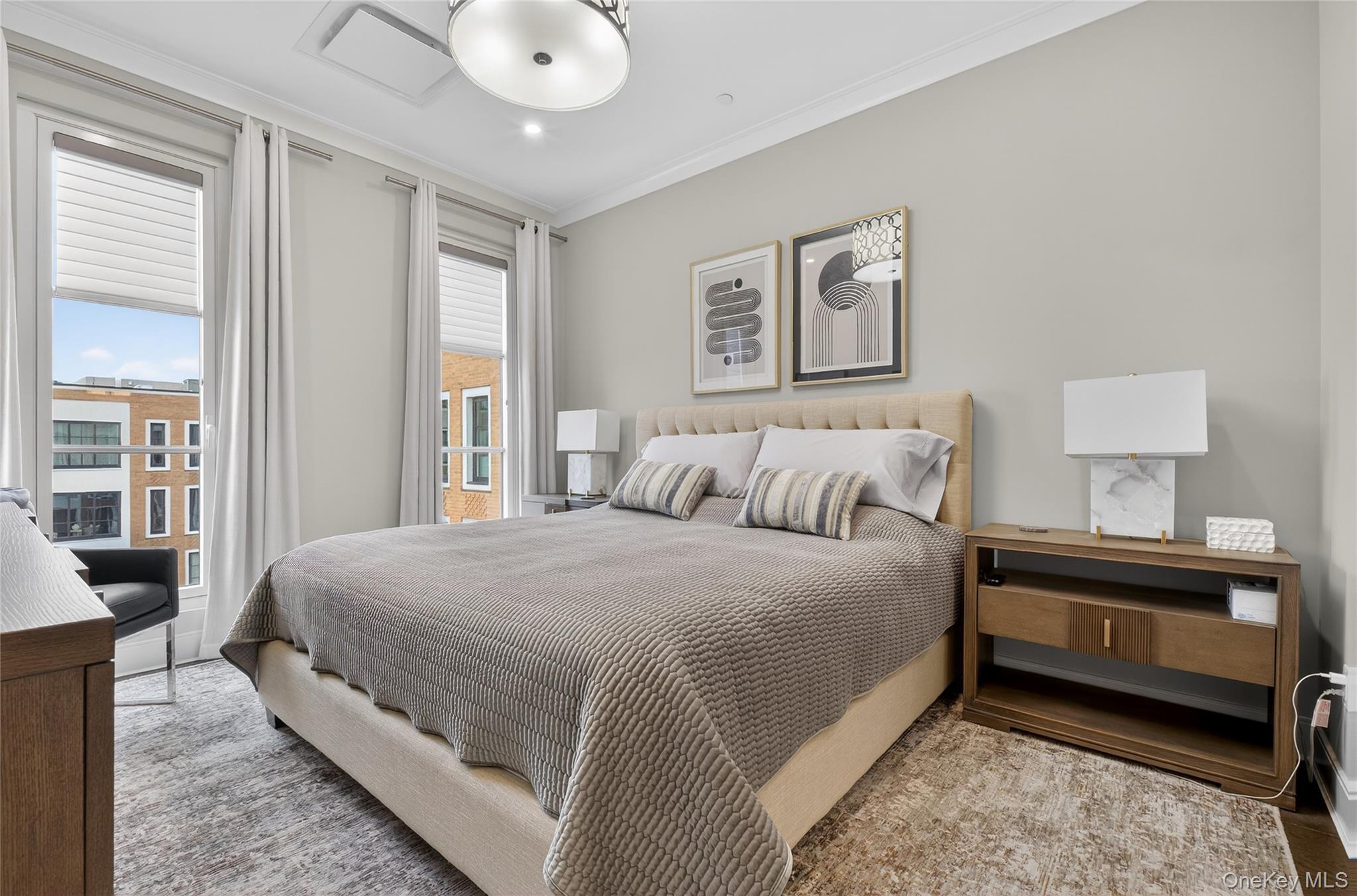 Condo Garvies Point  Nassau County, NY 11542, MLS-972469-13