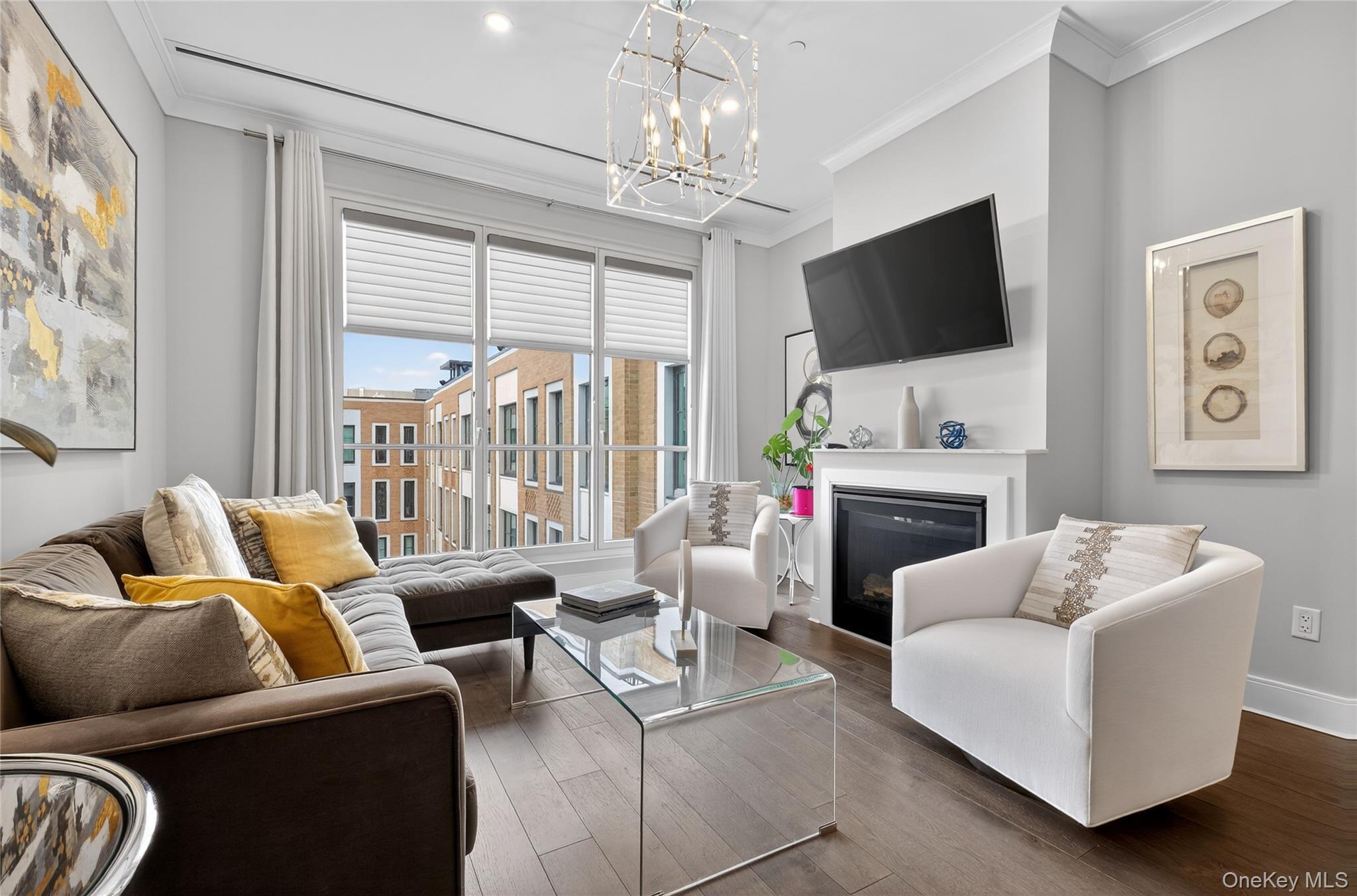 Condo Garvies Point  Nassau County, NY 11542, MLS-972469-2