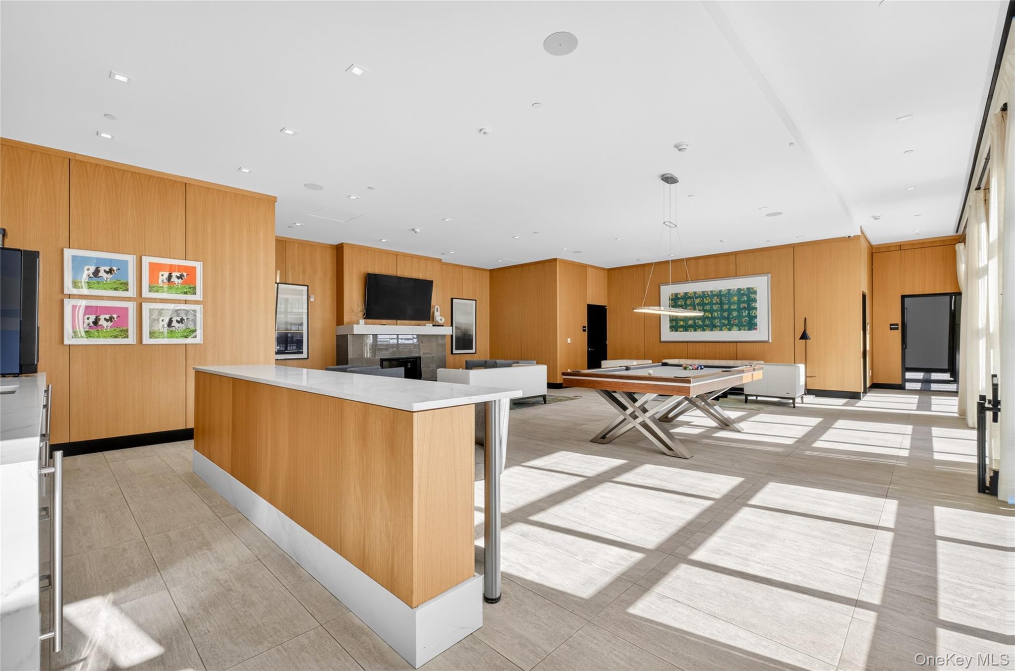 Condo Garvies Point  Nassau County, NY 11542, MLS-972469-38