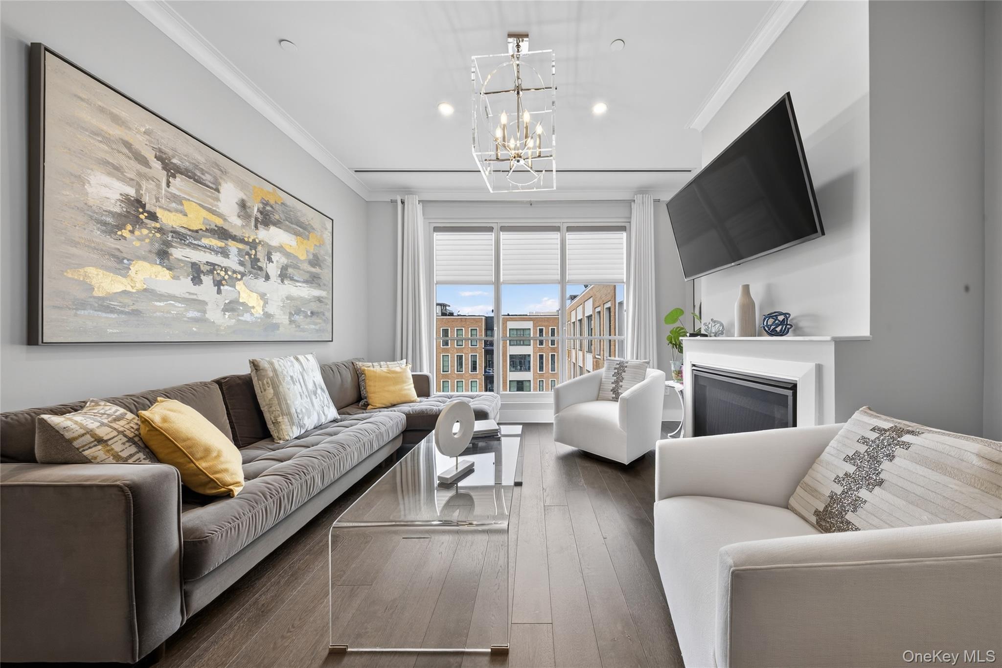 Condo Garvies Point  Nassau County, NY 11542, MLS-972469-5