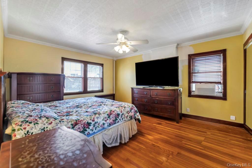 Single Family Charlecote  Queens, NY 11432, MLS-972475-17