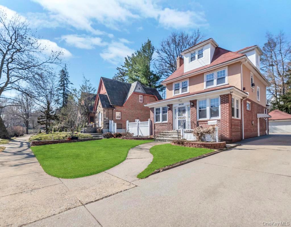 Single Family Charlecote  Queens, NY 11432, MLS-972475-4