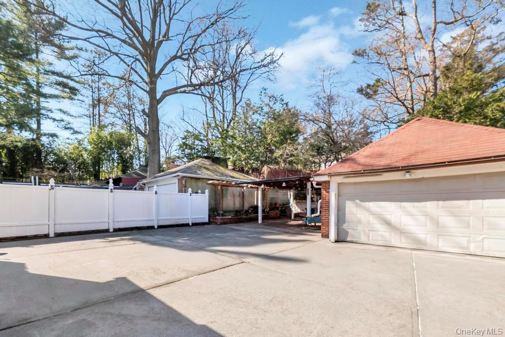 Single Family Charlecote  Queens, NY 11432, MLS-972475-42