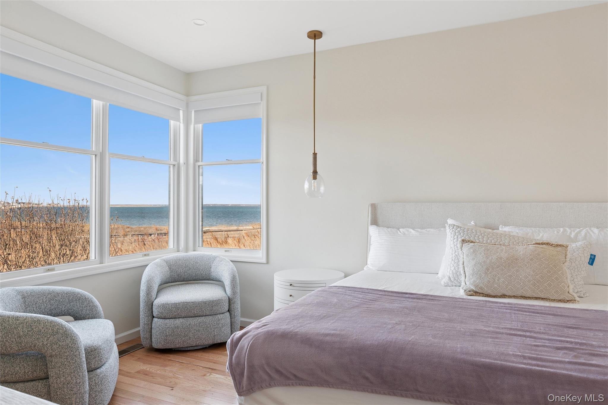 Condo Dune  Suffolk County, NY 11978, MLS-972478-15