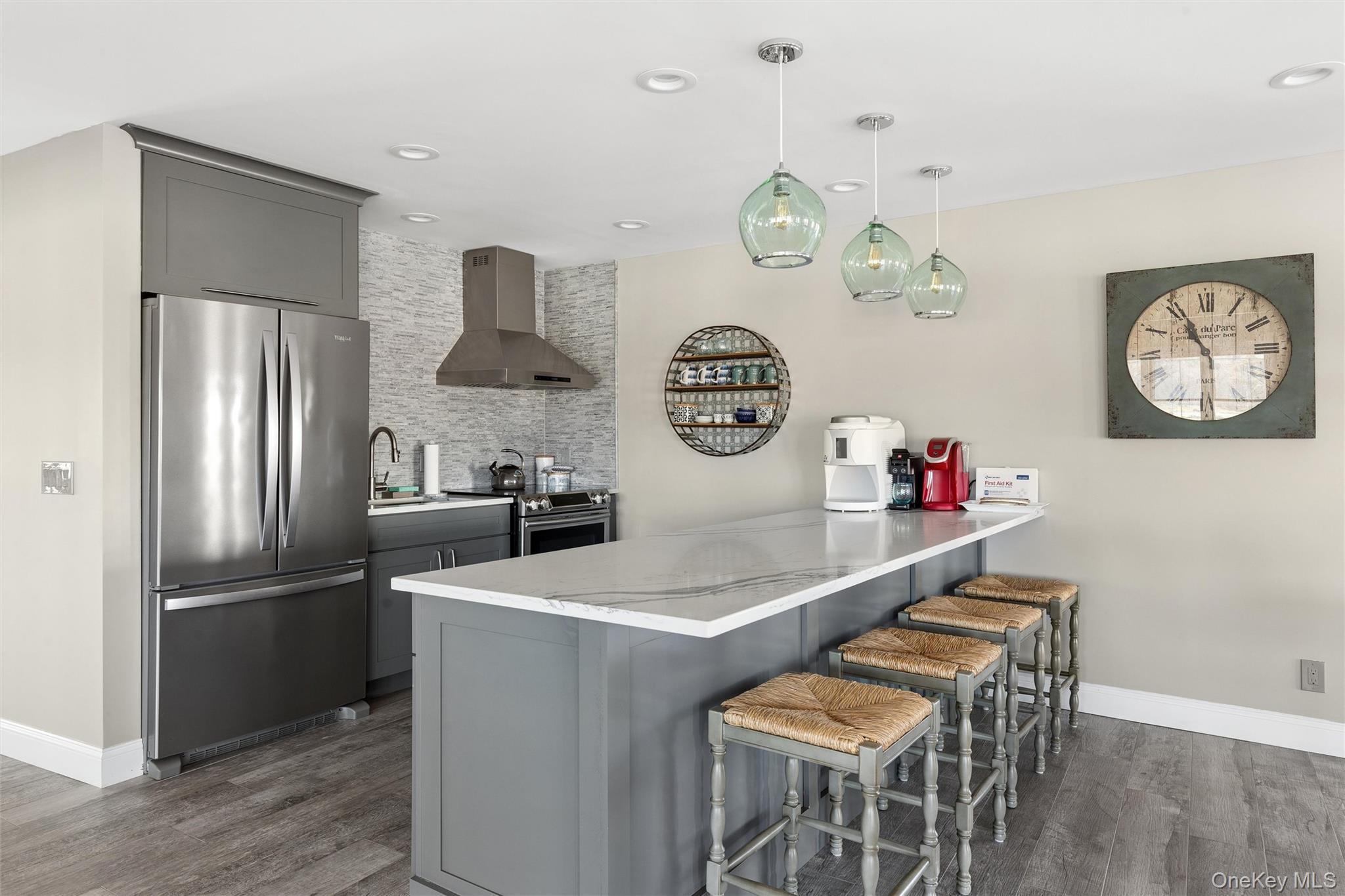 Condo Dune  Suffolk County, NY 11978, MLS-972478-32