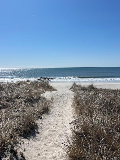 Condo Dune  Suffolk County, NY 11978, MLS-972478-36