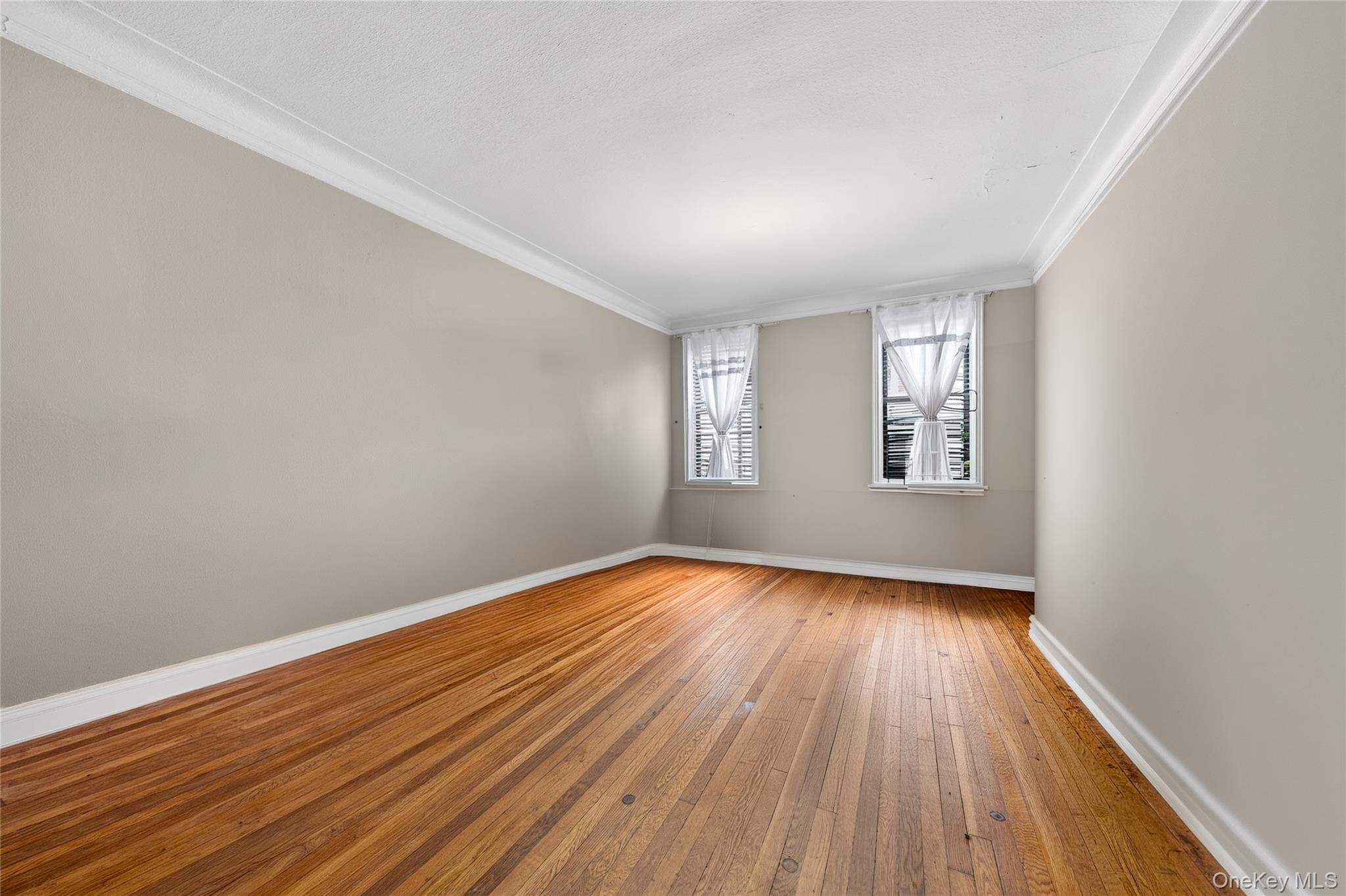 Coop Avenue H  Brooklyn, NY 11210, MLS-972482-10