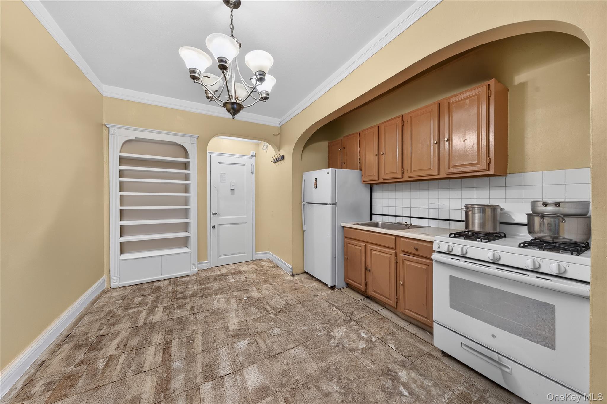 Coop Avenue H  Brooklyn, NY 11210, MLS-972482-3