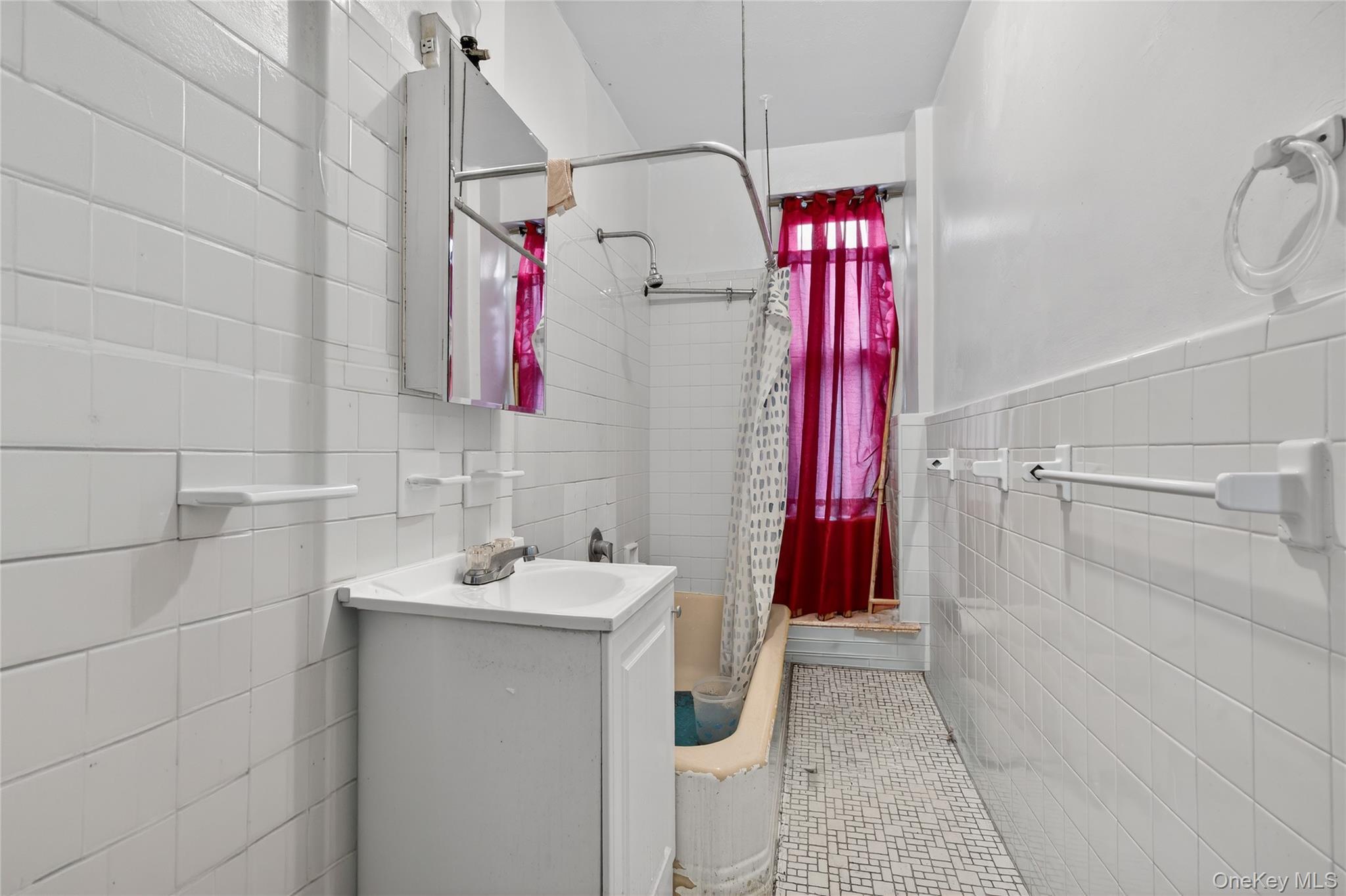 Coop Avenue H  Brooklyn, NY 11210, MLS-972482-8