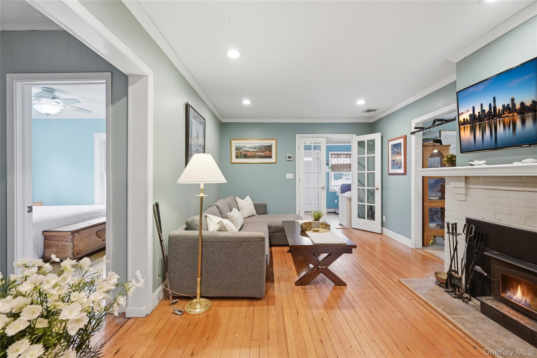 Single Family King  Suffolk County, NY 11946, MLS-972485-24
