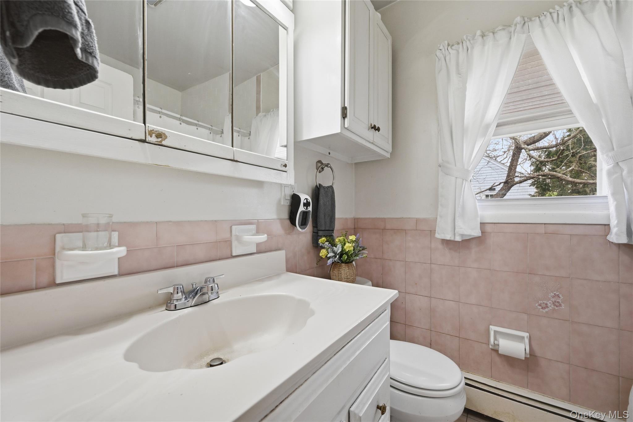 Single Family King  Suffolk County, NY 11946, MLS-972485-29