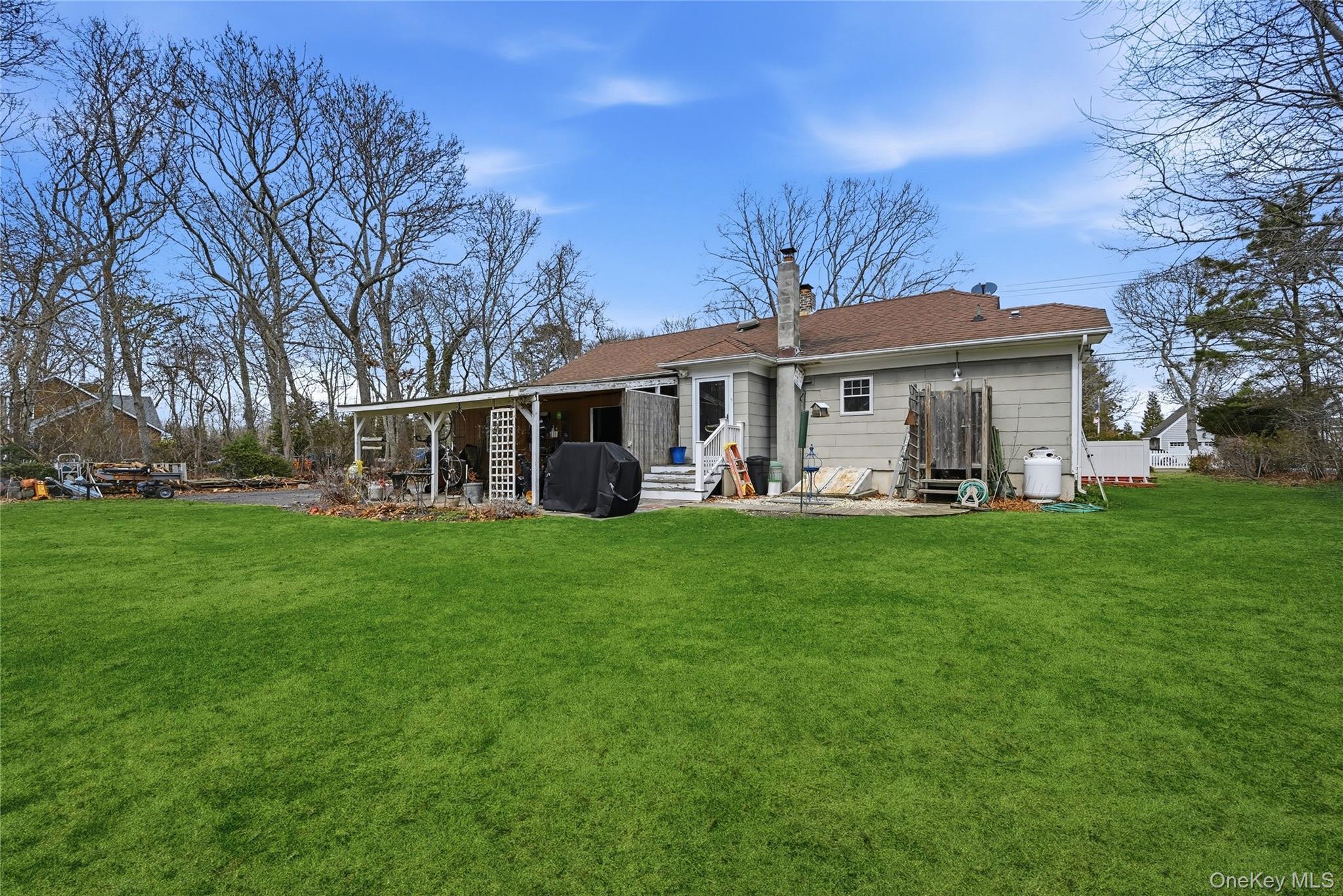 Single Family King  Suffolk County, NY 11946, MLS-972485-32