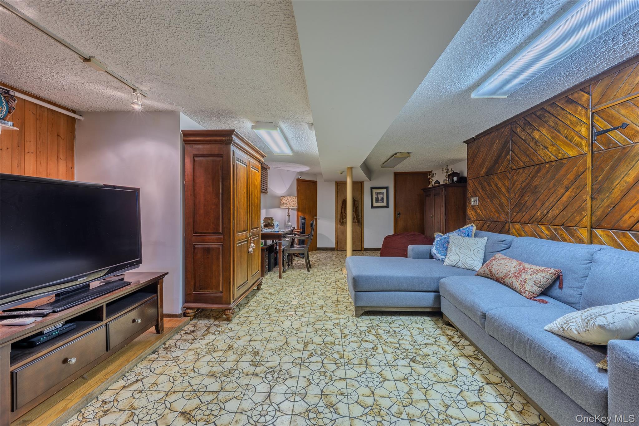 Single Family 12th  Brooklyn, NY 11218, MLS-972490-19