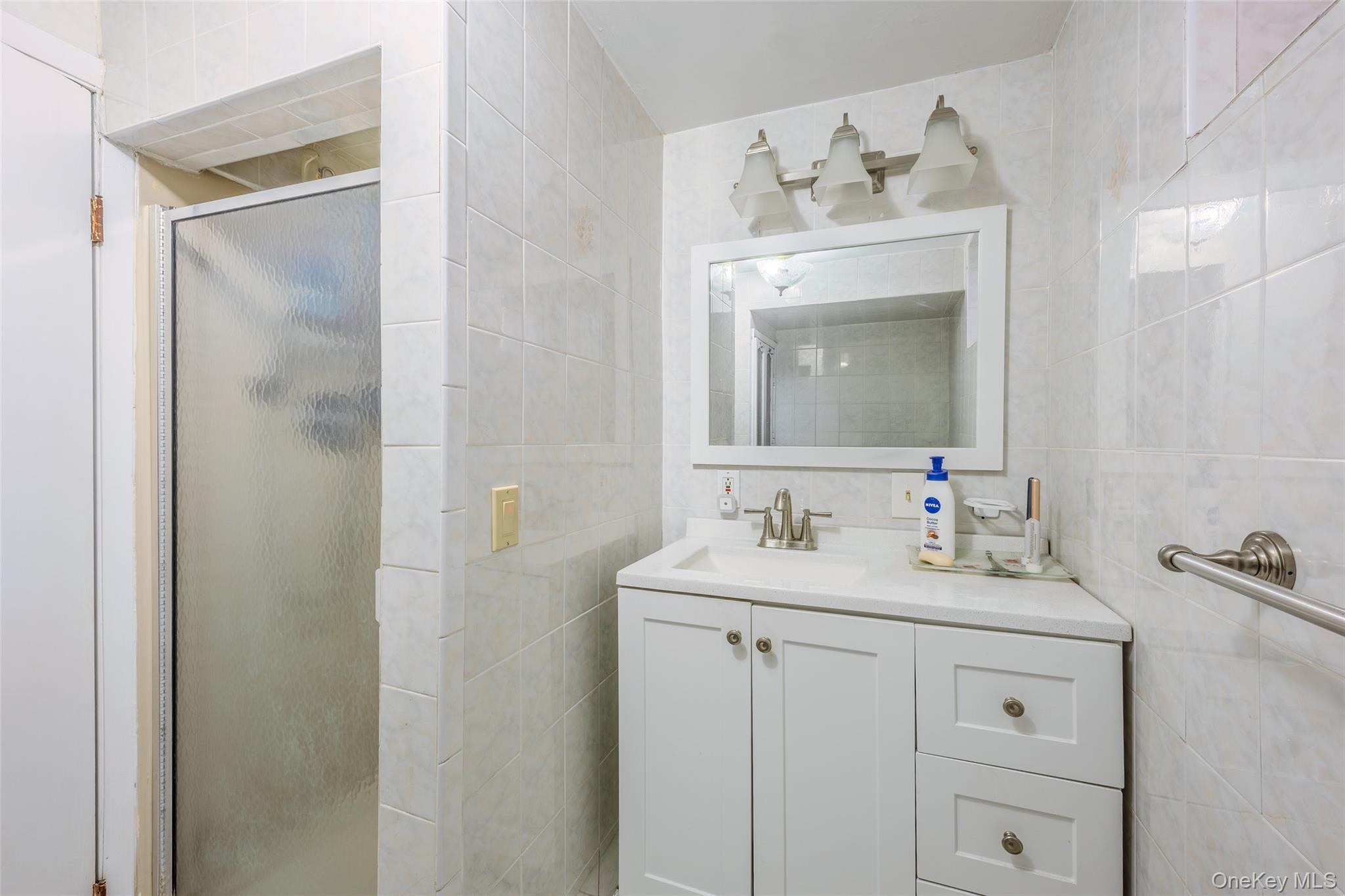 Single Family 12th  Brooklyn, NY 11218, MLS-972490-20