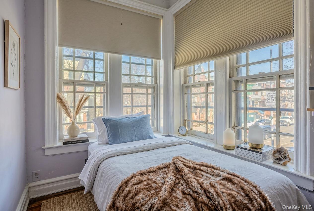 Single Family 12th  Brooklyn, NY 11218, MLS-972490-4