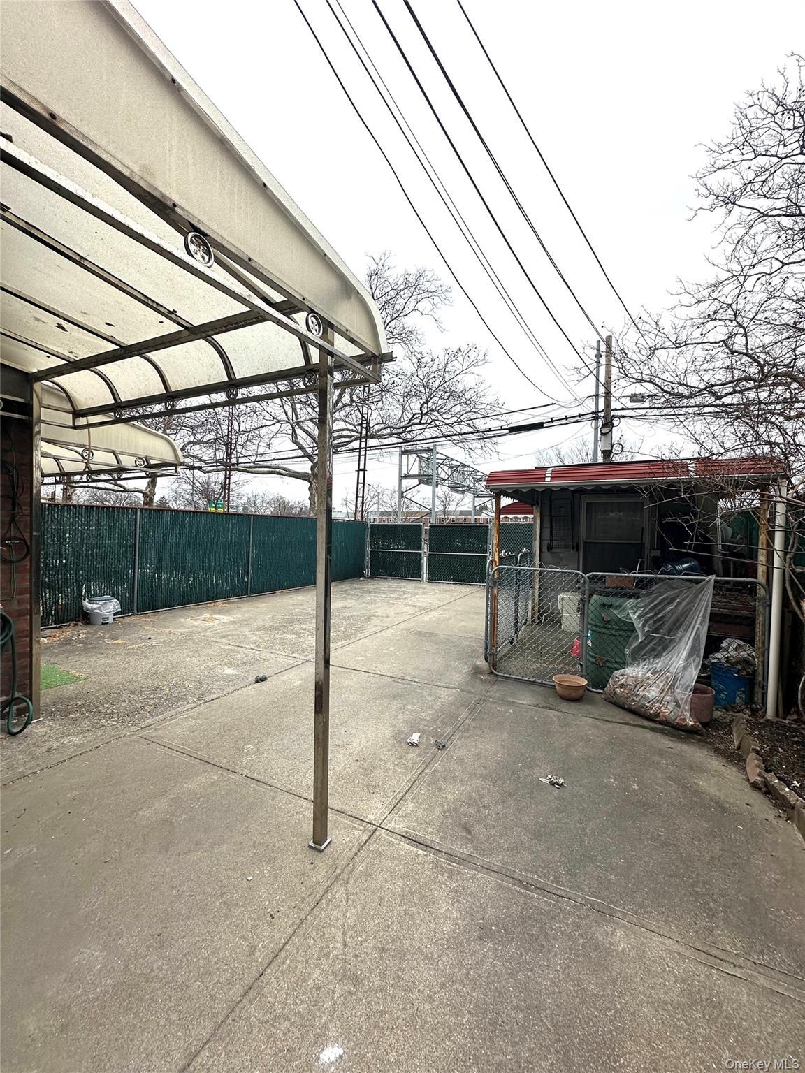 Single Family 61st  Queens, NY 11367, MLS-972495-25