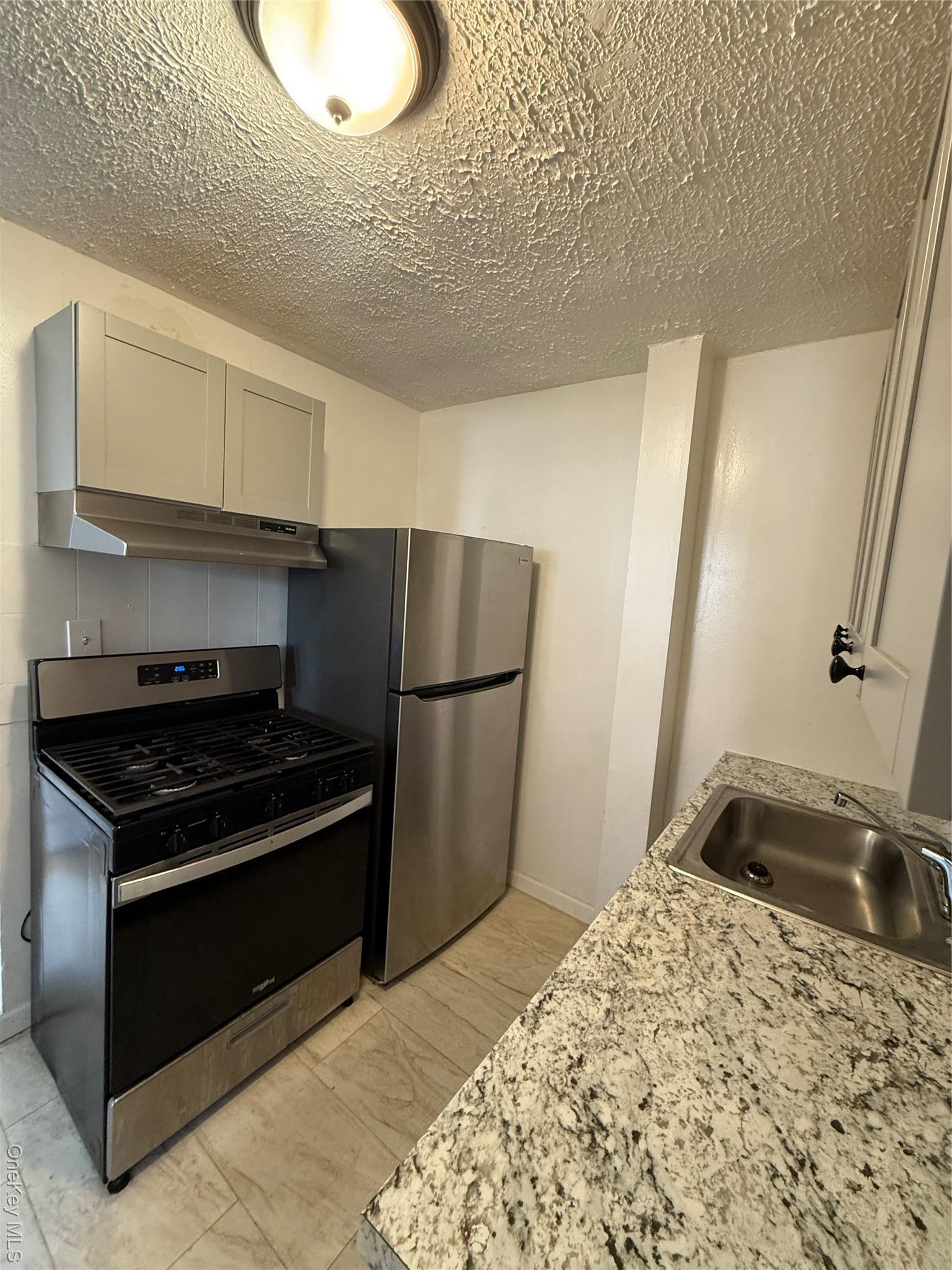 Single Family 221st  Bronx, NY 10467, MLS-972497-17