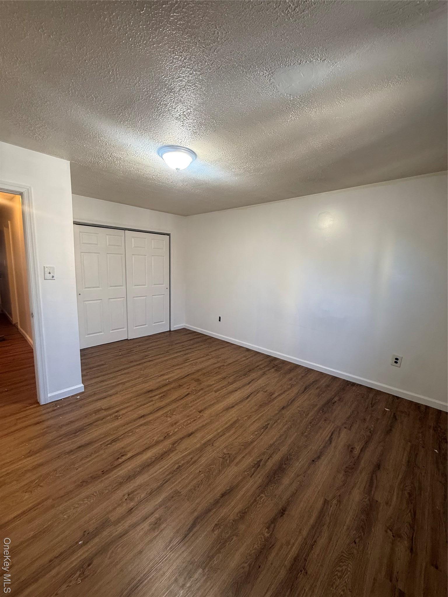 Single Family 221st  Bronx, NY 10467, MLS-972497-7