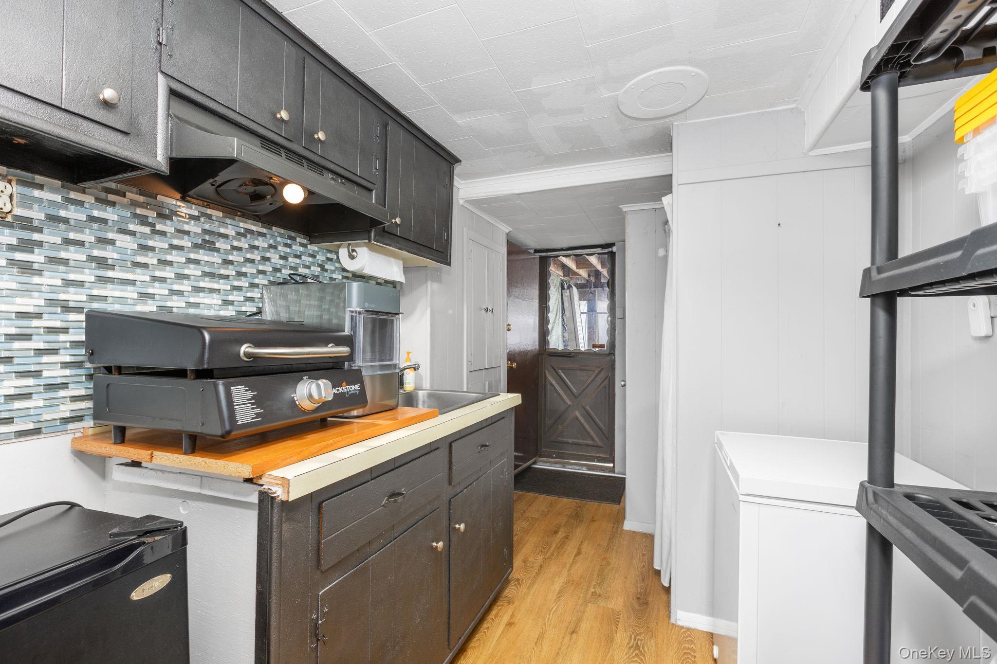 Single Family Narragansett  Bronx, NY 10461, MLS-972509-22