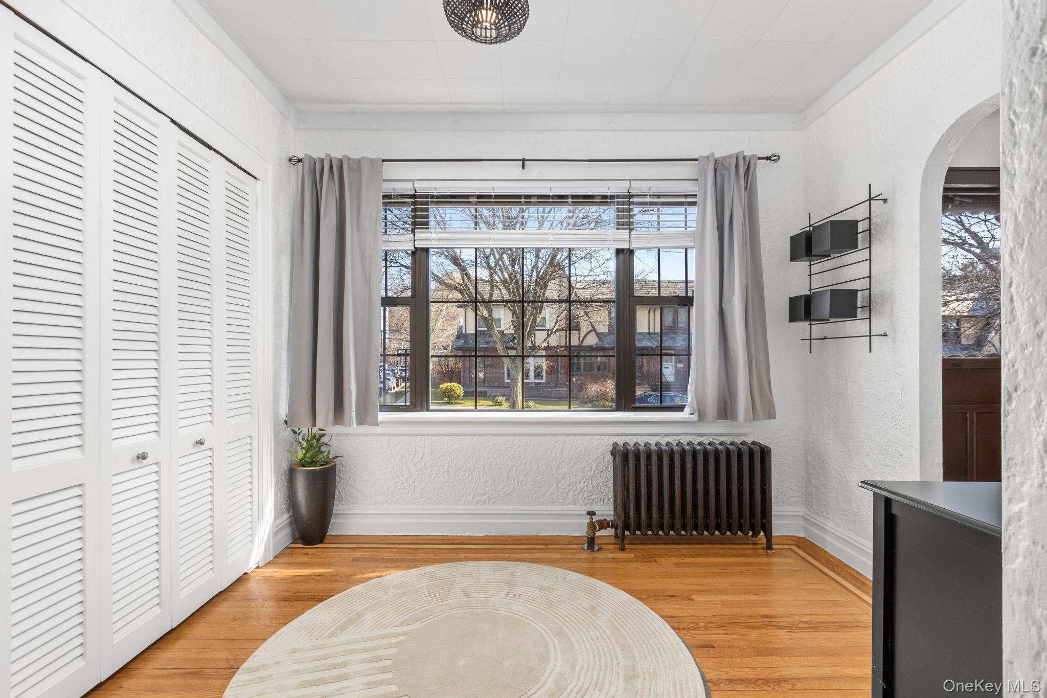 Single Family Narragansett  Bronx, NY 10461, MLS-972509-6