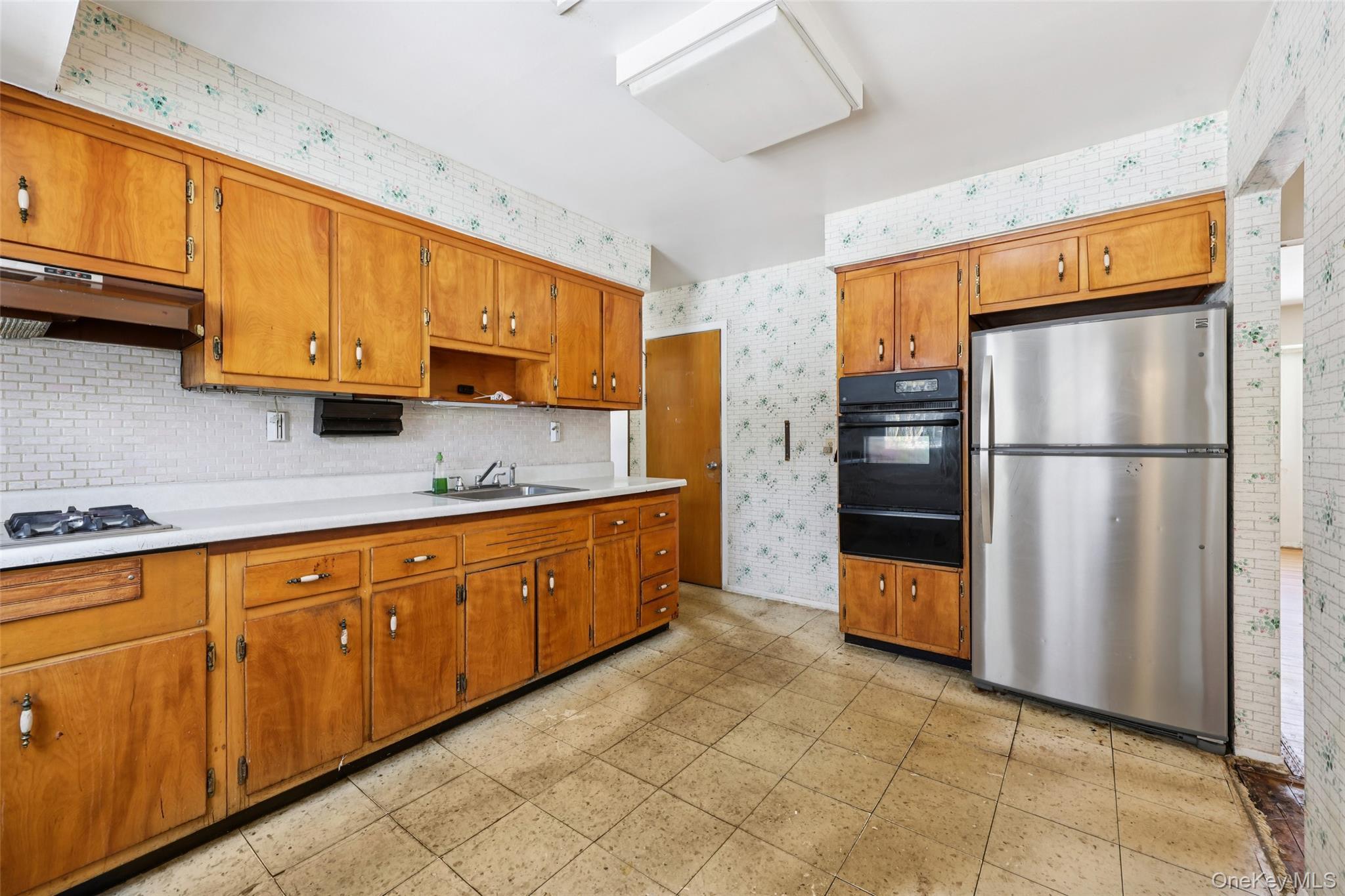 Single Family Freund  Rockland County, NY 10954, MLS-972519-10