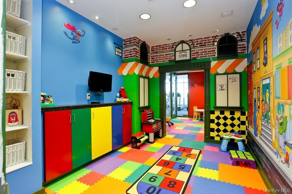 Condo Huguenot Westchester County, NY 10801, MLS-972527-13