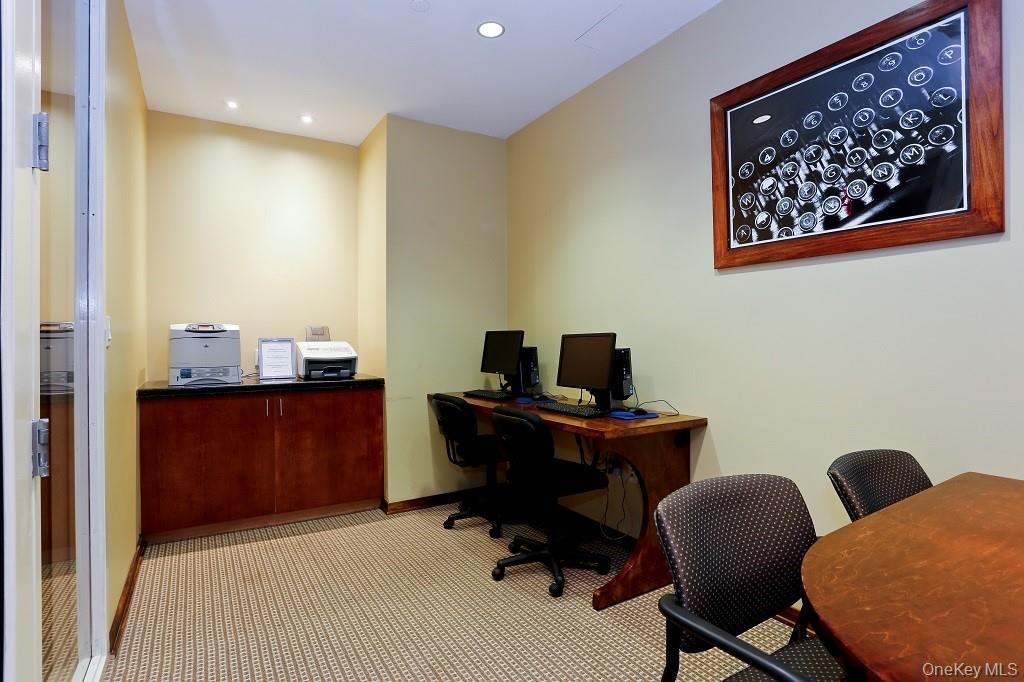 Condo Huguenot Westchester County, NY 10801, MLS-972527-15