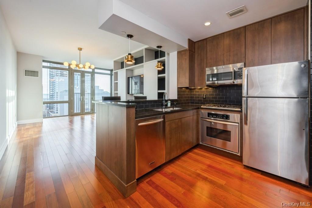 Condo Huguenot Westchester County, NY 10801, MLS-972527-7