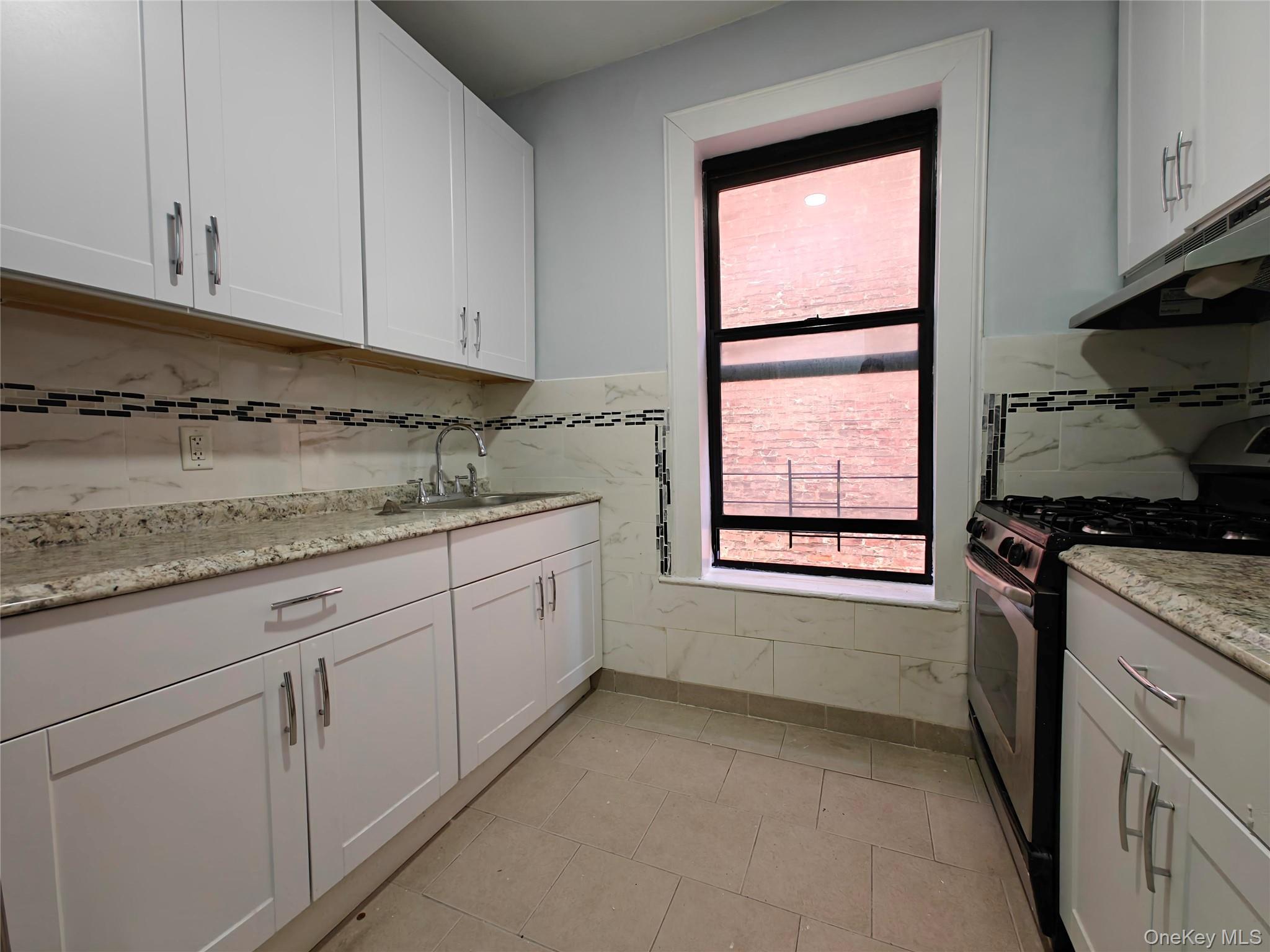 Coop Macombs  Manhattan, NY 10039, MLS-972528-9