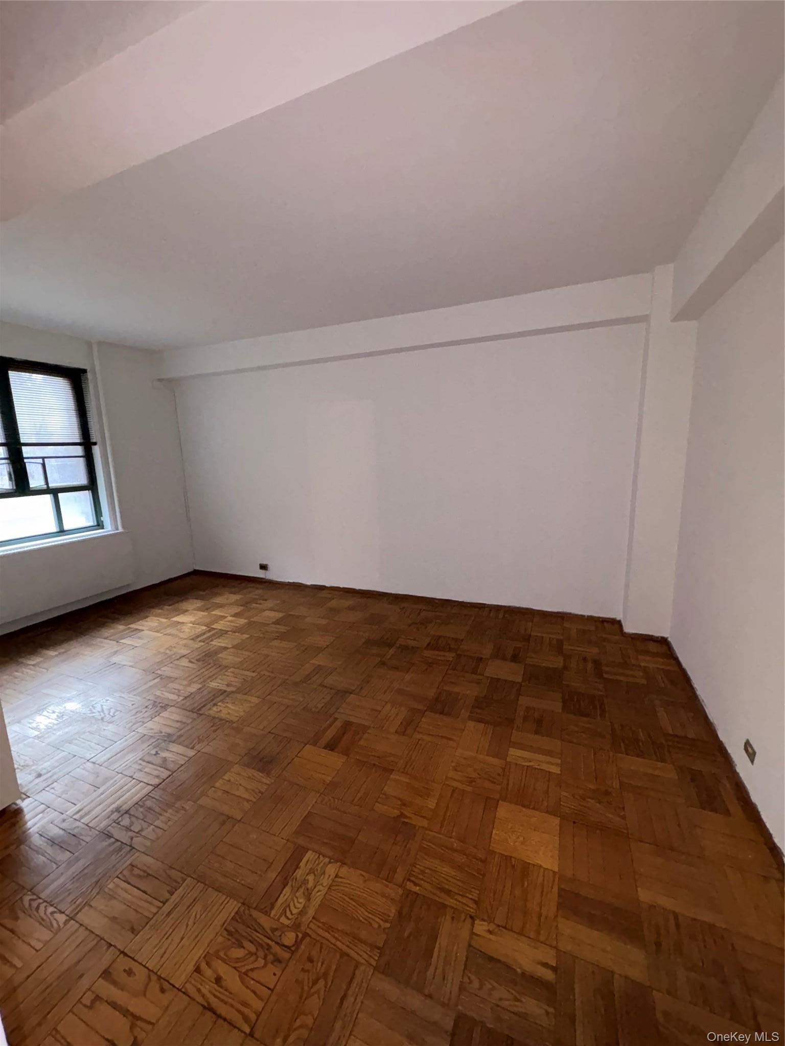 Apartment Metropolitan Oval Bronx, NY 10462, MLS-972537-5