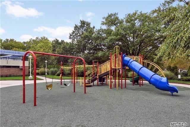 Condo Union  Queens, NY 11367, MLS-972564-6