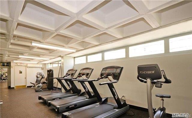 Condo Union  Queens, NY 11367, MLS-972564-7