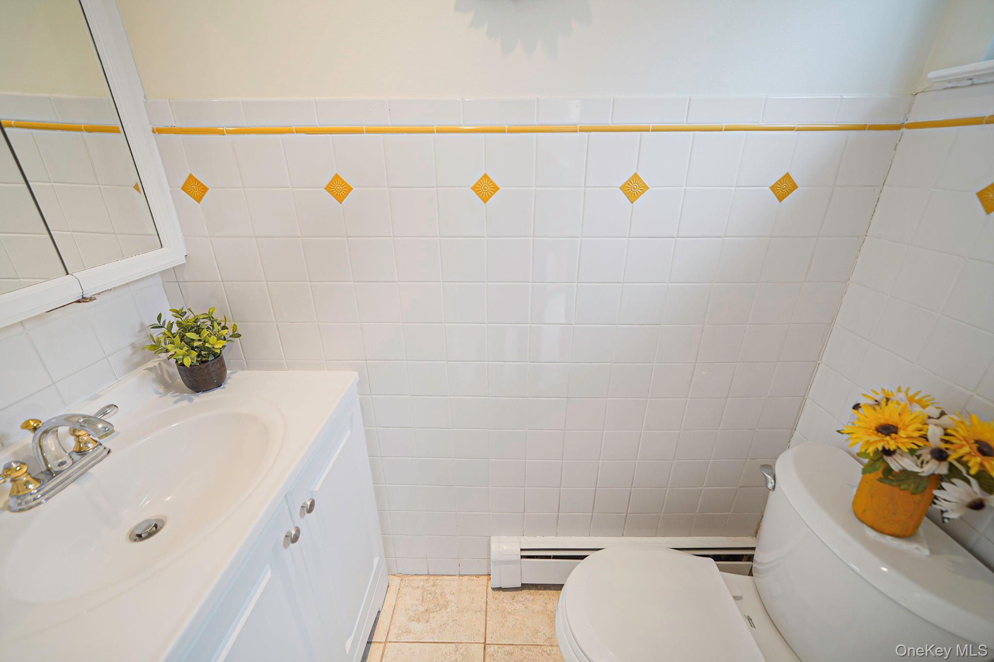 Single Family Donna  Suffolk County, NY 11784, MLS-972569-10