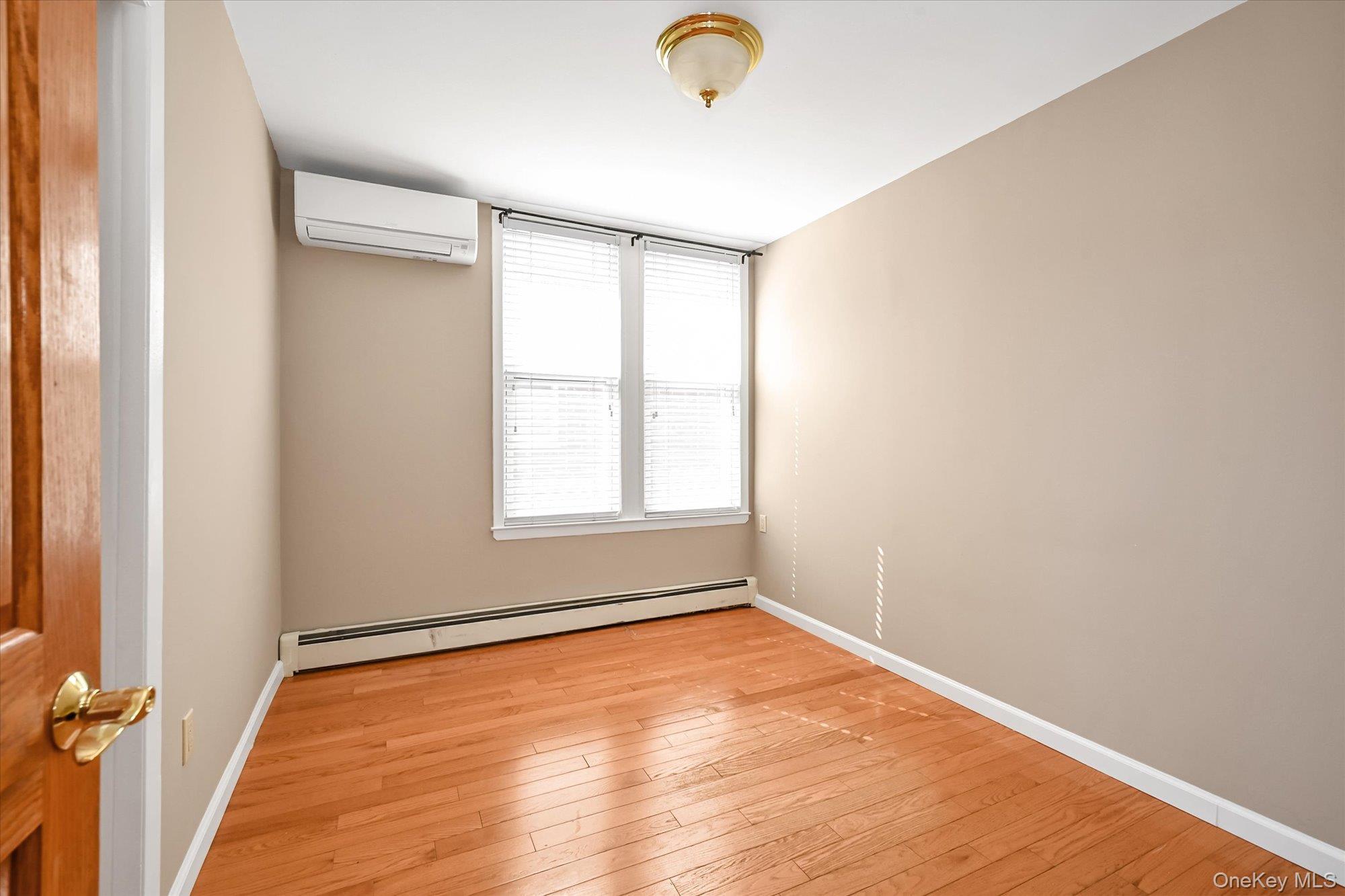 Single Family 164th Queens, NY 11358, MLS-972587-13