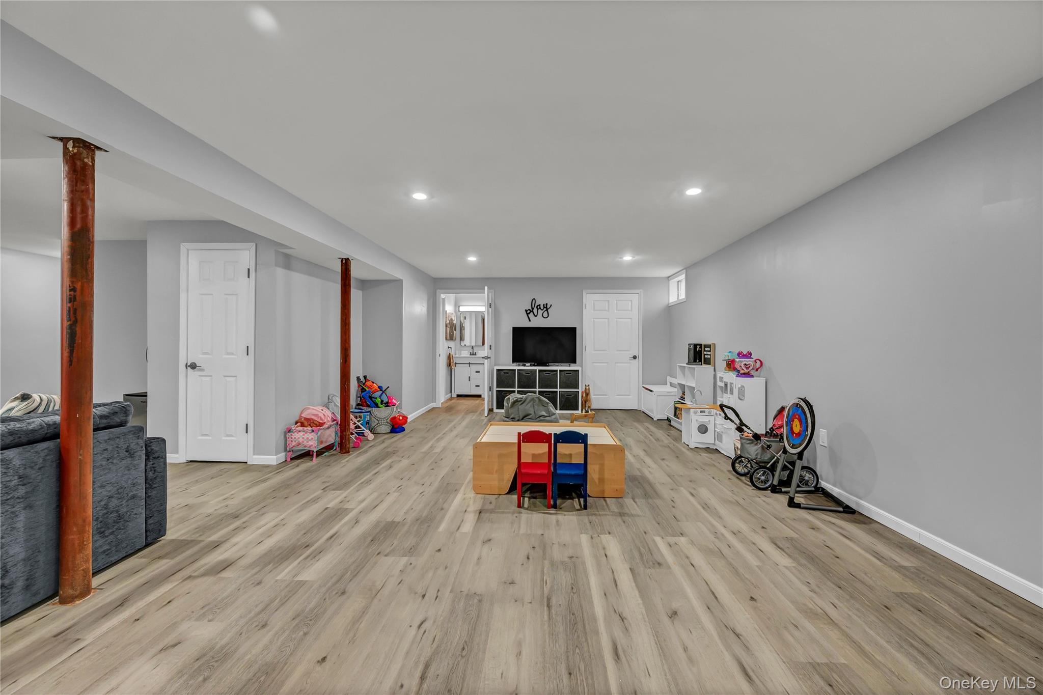 Single Family Natchu  Orange County, NY 12577, MLS-972607-35