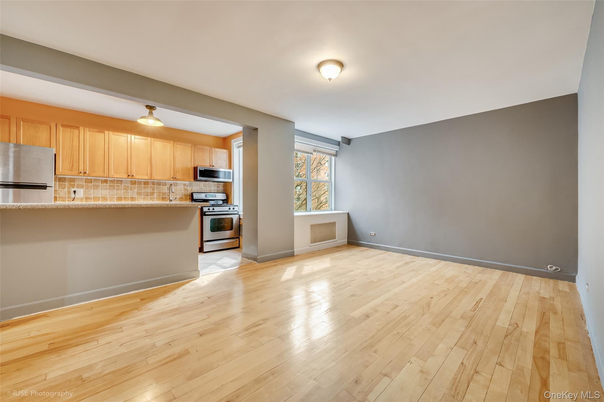 Coop 52nd Queens, NY 11377, MLS-972631-9