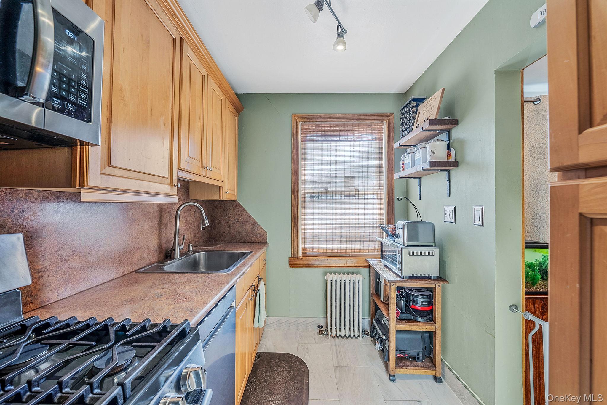 Coop Edwards  Nassau County, NY 11577, MLS-972635-11