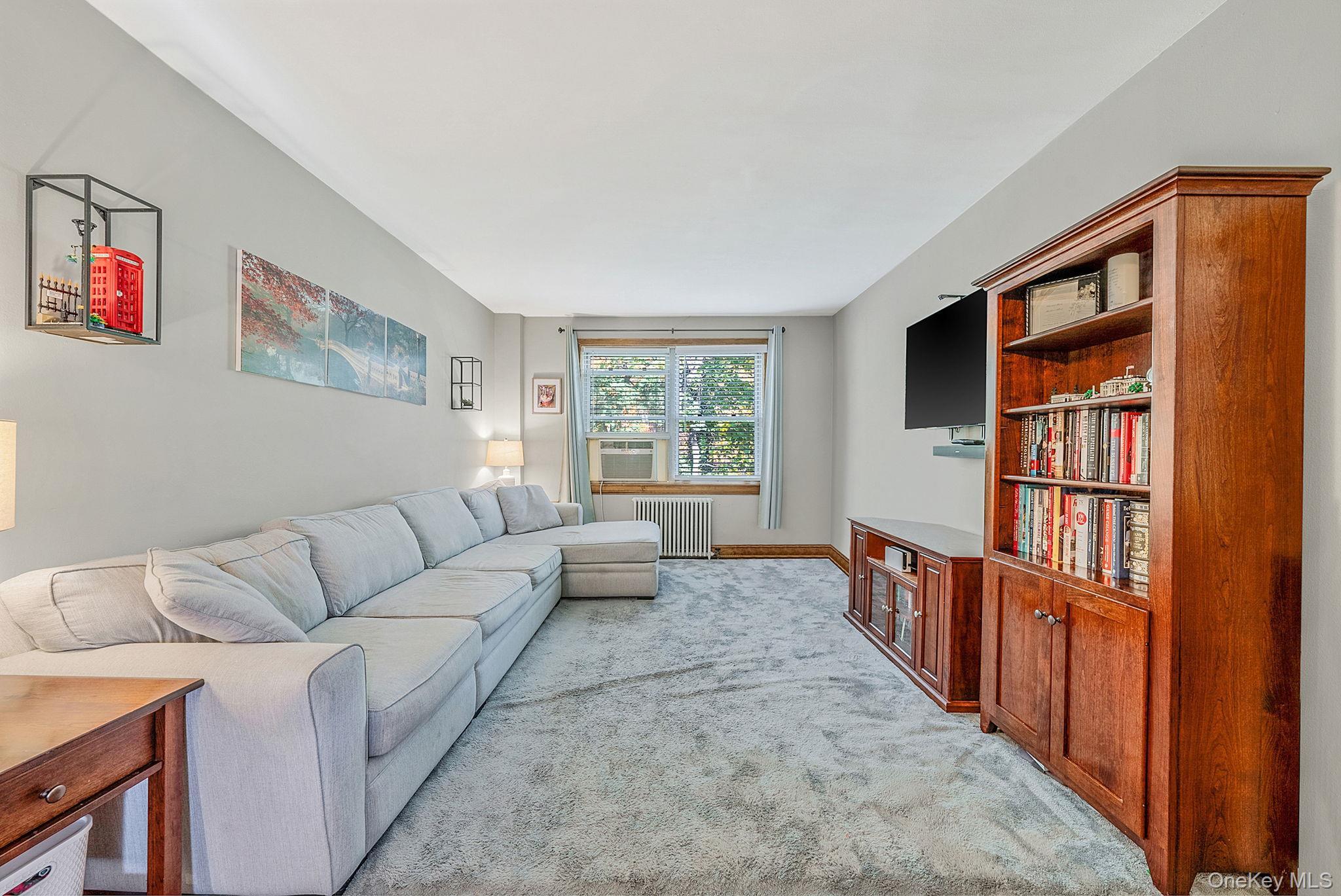 Coop Edwards  Nassau County, NY 11577, MLS-972635-8