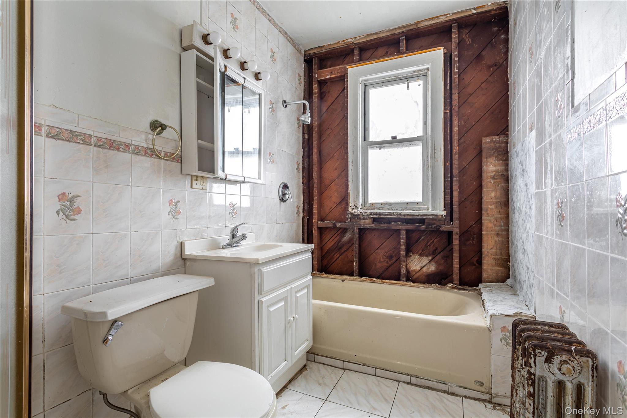 Single Family 48th  Brooklyn, NY 11203, MLS-972639-11