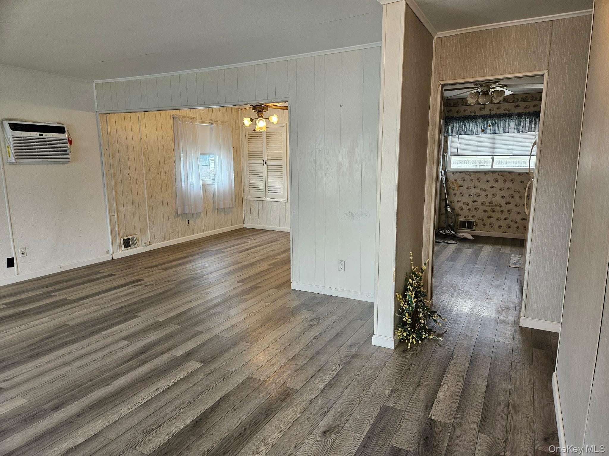 Single Family Voorhis Suffolk County, NY 11717, MLS-972650-3