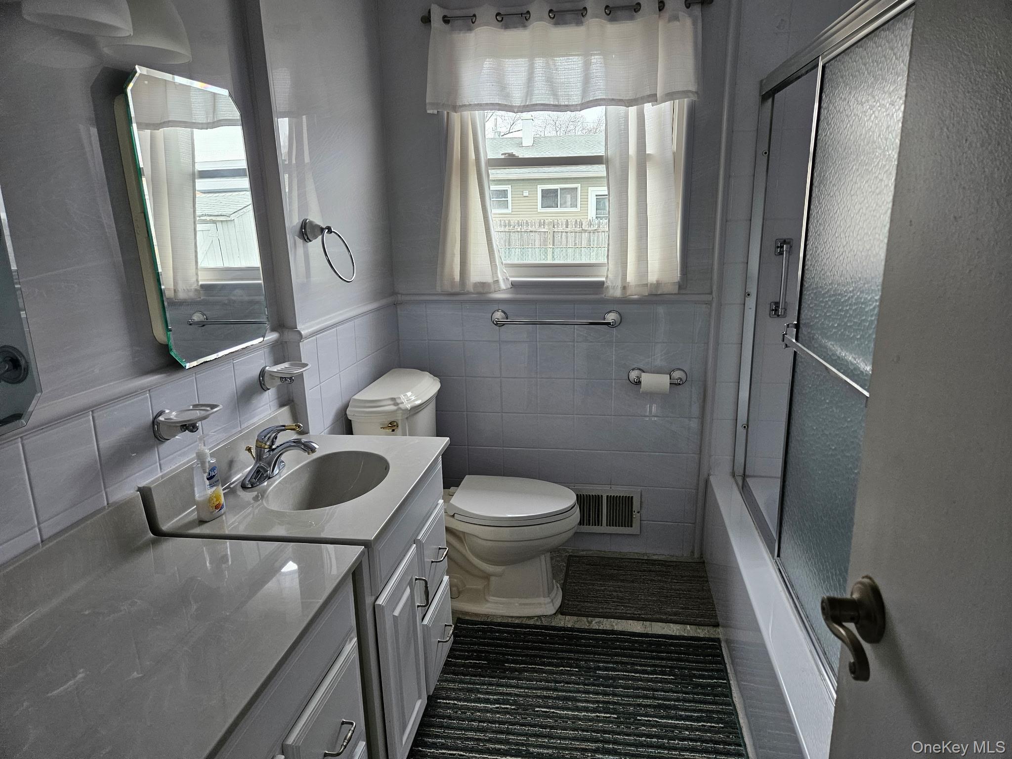 Single Family Voorhis Suffolk County, NY 11717, MLS-972650-6