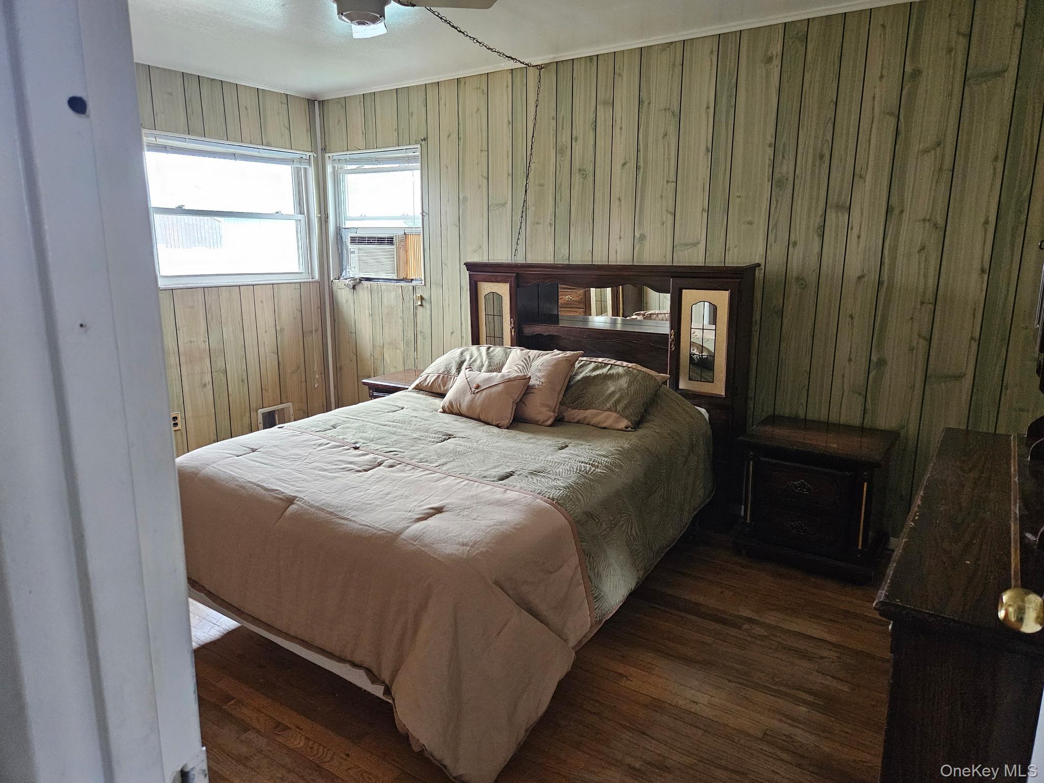 Single Family Voorhis Suffolk County, NY 11717, MLS-972650-9